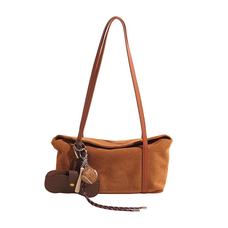 Autumn and winter suede bag women's 2025 new commuter versatile work niche single shoulder armpit bag pillow bag