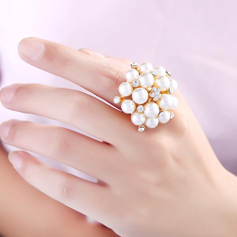 Elegant Floral Diamond Knuckle Ring - Adjustable Retro European Style