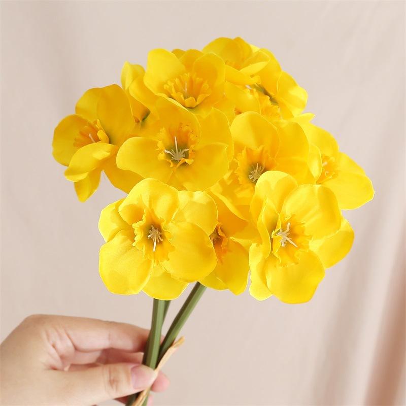 3/6pcs Artificial Daffodil Bouquets, Handheld Home Decoration Ornaments, home decor, dining table decoration accessories
