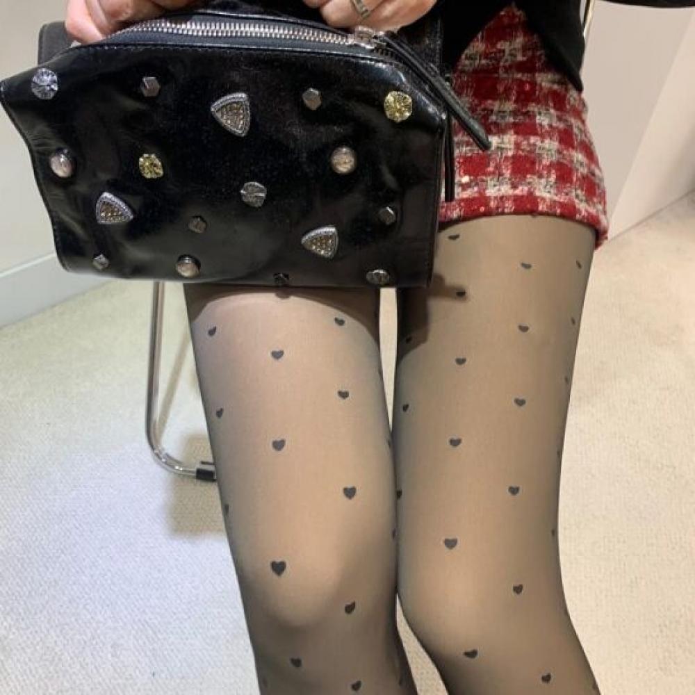 C S In The Room Heart Pattern Fake CompreSSion blaCk StoCkIngS One Color C