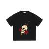 T-shirt Noir Avec Impression Crâne Épée et Roses Pour Tenue Décontractée