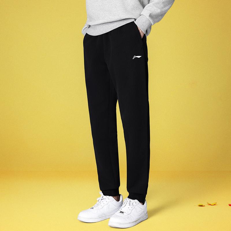 Li Ning Badminton Series Fleece Lined Thick Mid Waist Drawstring Loose Solid Color Cuffed Knitted Sports Pants Unisex Bottoms Black AKLUE45-1