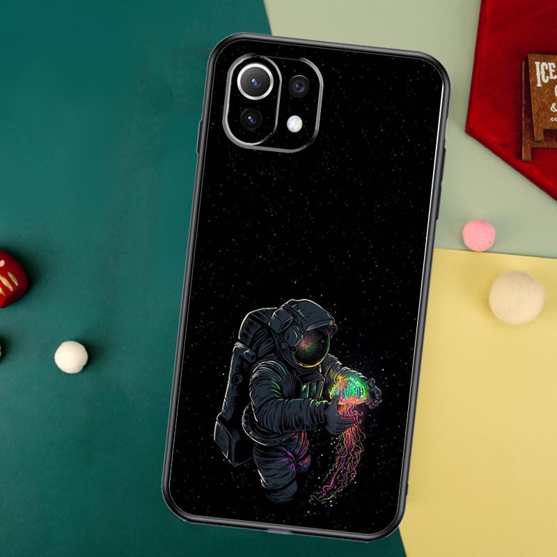 Cartoon Space Astronaut Case For Xiaomi 13 14 15 Ultra 11T 12T 13T 14T Pro POCO X7 Pro X3 X5 F5 F6 M6 X6 Pro Cover