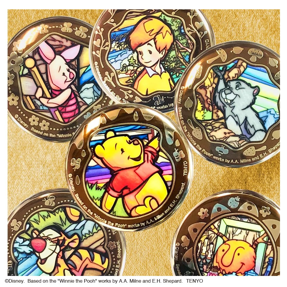 Tenyo Overwhelming Gold Badge Disney Character Winnie the Pooh [Box of 10] 24K Gold Plated Tin Badge Diameter approx. 5.6cm