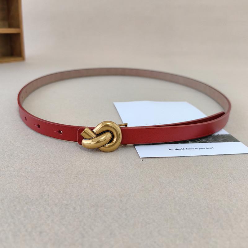 Womens Classic Leather Belt With Alloy Snap Closure And Minimalist Gift Style
