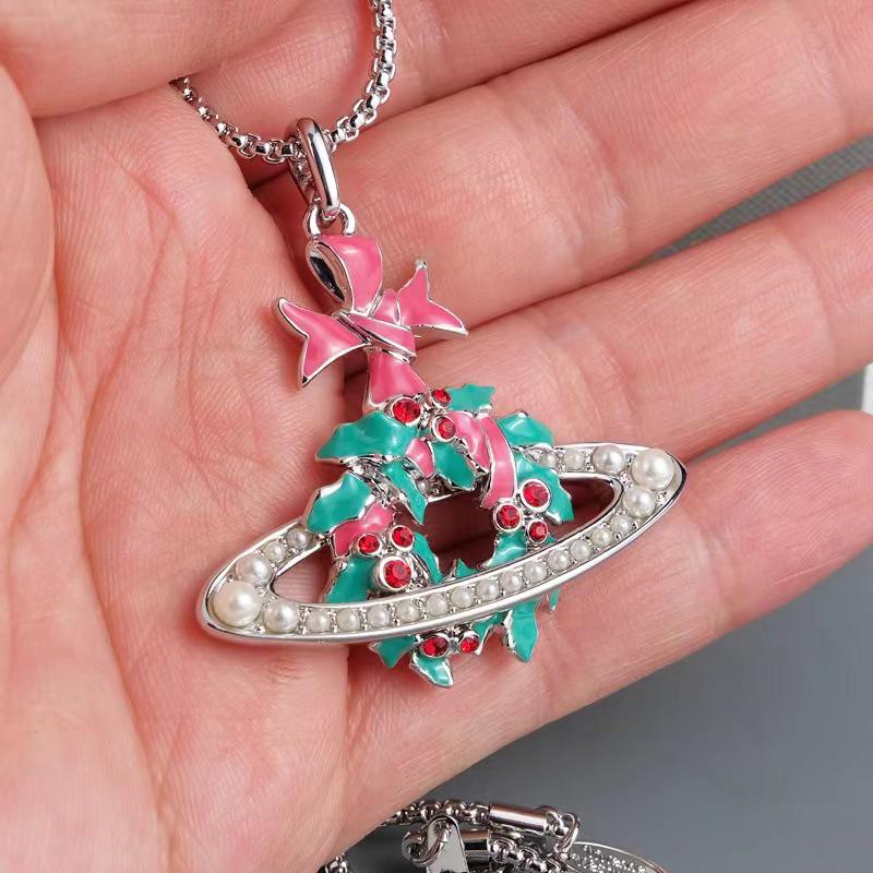 Limited Edition Christmas Wreath Necklace: Vivienne Westwood High-Quality Enamel Design