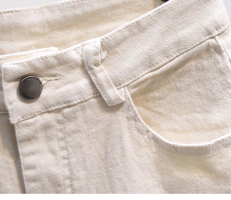 Versatile Khaki Women's Dad Jeans: High-Waisted, Loose, Slimming, Perfect for Spring/Autumn Casual Wear, and Flattering as Outerwear or Harem Pants.