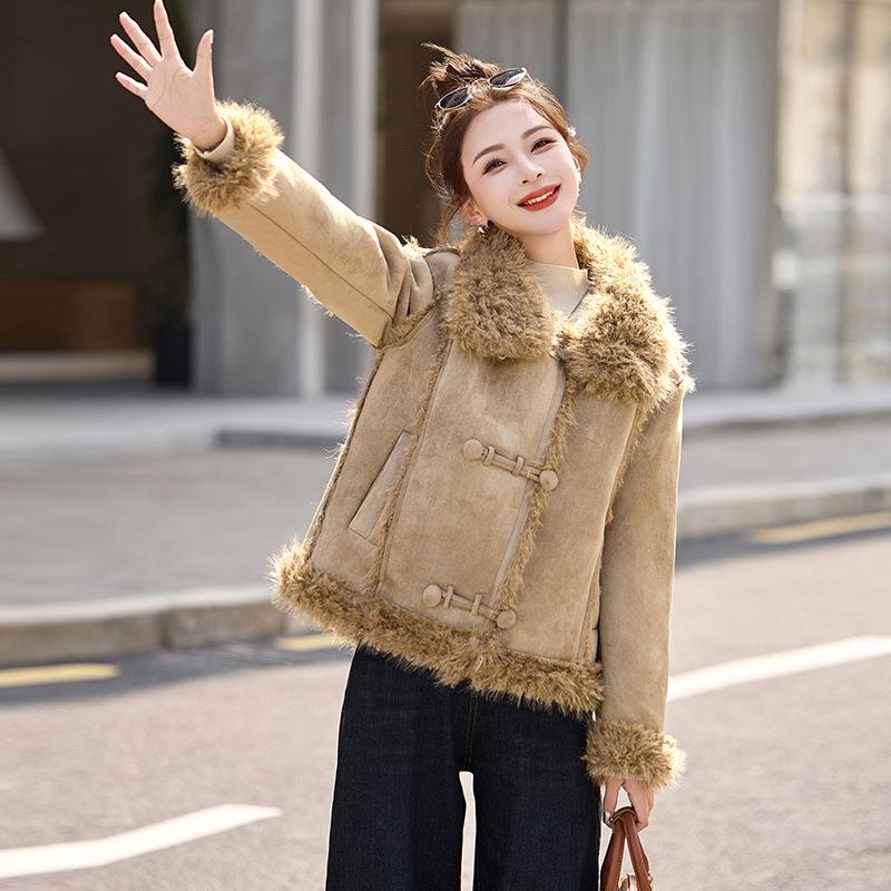 

Women s Winter Faux Suede Shearling Jacket - Thick, Warm, Fashionable, Short with Turn-Down Collar XL (130-150 lbs)