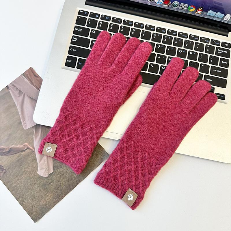 Knitted Cashmere Gloves for Autumn and Winter Women's Solid Color Labeling To Keep Warm and Cold proof Wrist Guards Divided Fingers and Leak Fingers