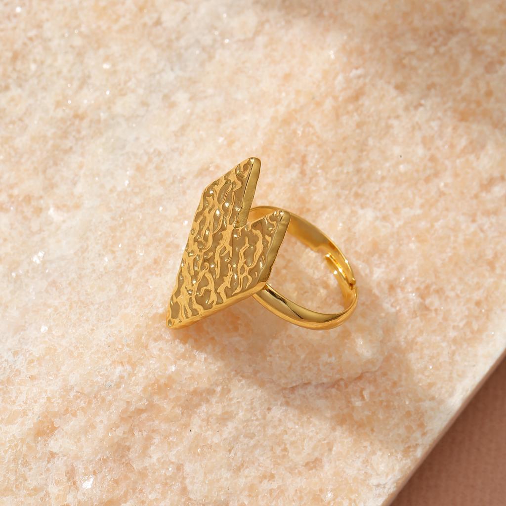 Golden Plated Hammered Arrow-Shaped Open Adjustable Ring for Women Abstract Statement Jewelry Gift