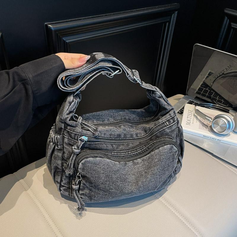 Denim Shoulder Bag Women's Crossbody Bag Commuter Large Capacity Underarm Bag