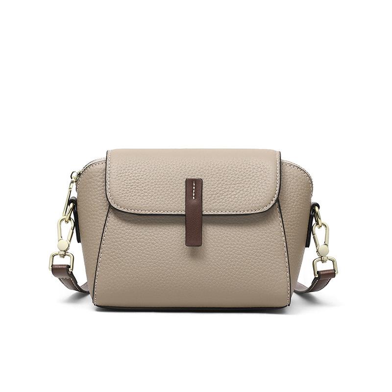 Small Square Bag Shoulder Bag New Leather Bag Fashionable Crossbody Bag Spring and Summer Versatile Small Bag Women's Bag