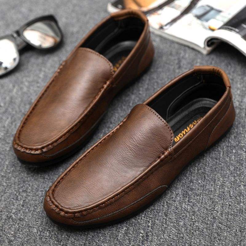 Dress Trend Autumn Lightweight Men's Loafers Doudou Shoes Simple Korean Version Non-slip Men's Shoes Small Leather Shoes Thick-soled Breathable
