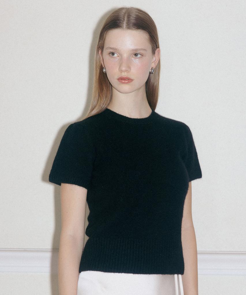 TTUDEMENT Angora Half Sleeve Pullover Black