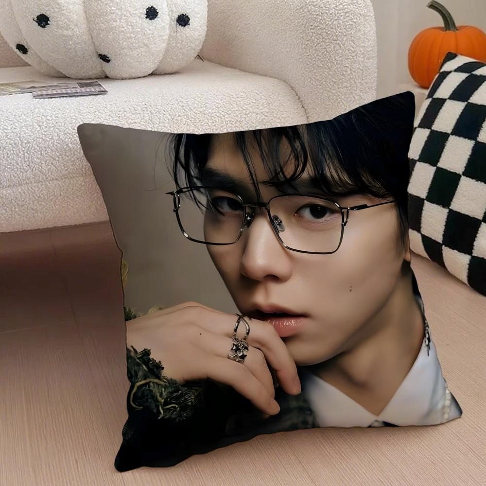 figure skating HHanyu Yuzuru Cushion Cover Throw Pillow Cover Hidden Button Durable Polyester Chair Cushion