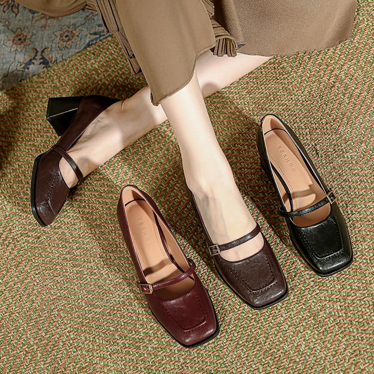 Buty Mary Jane na grubym obcasie Retro kwadratowy nosek Damskie buty Temperament Pojedyncze buty Francuskie eleganckie buty do pracy Płytkie wycięcie Wysokie obcasy