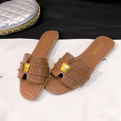 Mode 2025 Nieuwe Platte Vierkante Neus Dames Slippers Modieuze Veelzijdige Dames Schoenen voor Binnen en Buiten Merk Designer Sandalen