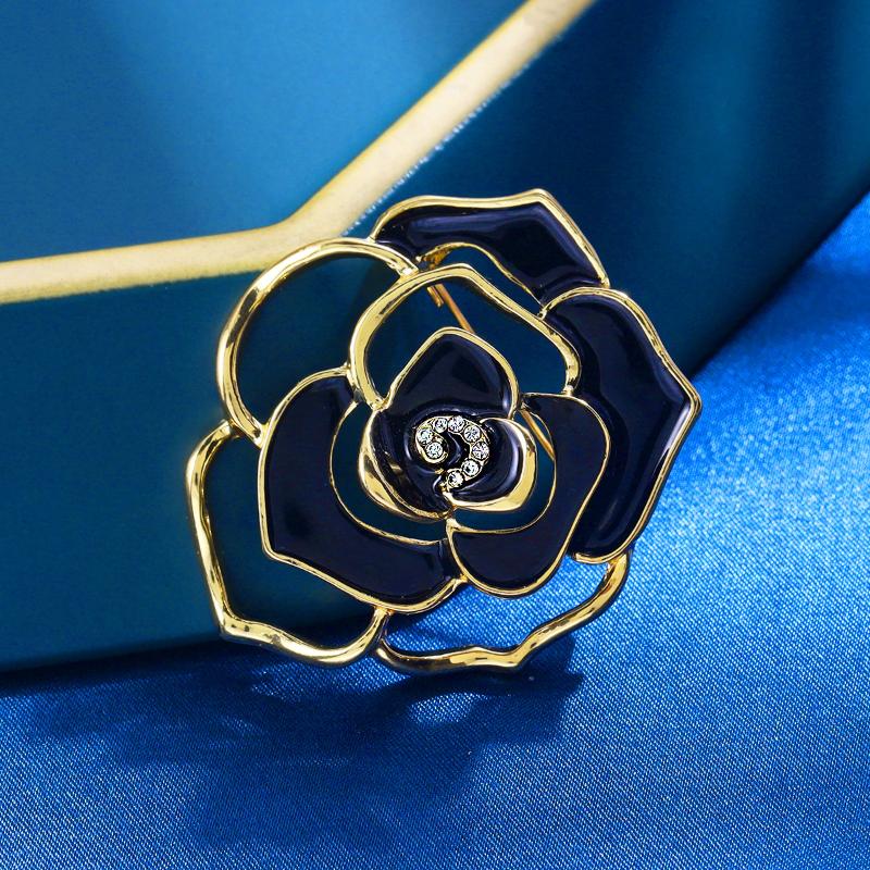 Kamelien-Broschen für Damen Unisex Emaille Klassisches Blumendesign Pflanzen-Anstecknadeln Büro Party Freund Geschenke Schmuck-Accessoires