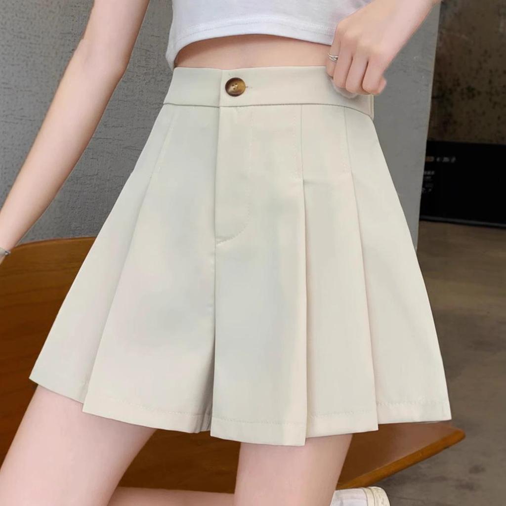 Women's High-Waist Black Casual Summer Shorts, Petite A-Line Wide-Leg Design, 2024 Collection.