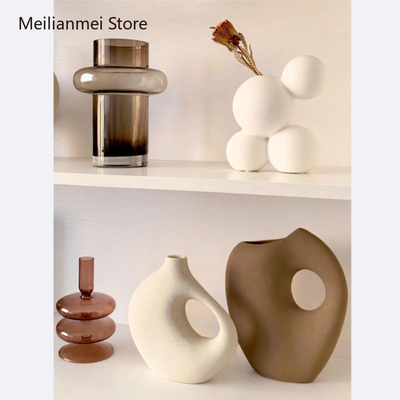 Lrregular-shaped Frosted Ceramic Vase, Artistic Decorative Soft Furnishing Ornaments for Living Room TV Cabinet Home Decor Vases