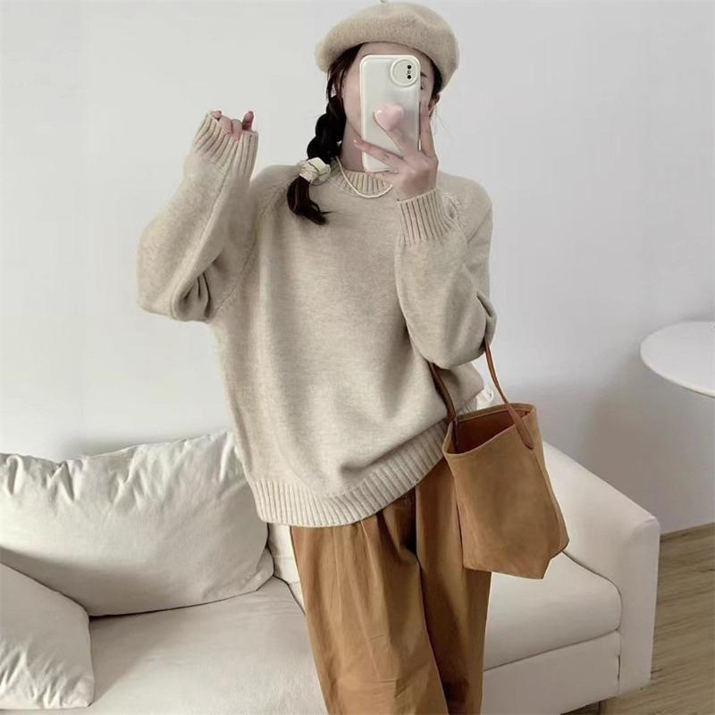 Retro soft waxy round neck pullover sweater for women to wear with autumn and winter new loose lazy wind knitted sweater top for women