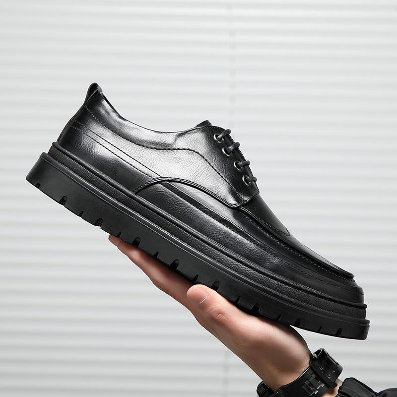 

Новые молодежные мужские туфли в британском стиле в стиле ретро Brock Carved, дышащие кожаные туфли, мужская повседневная обувь Z06-C 44 чёрный