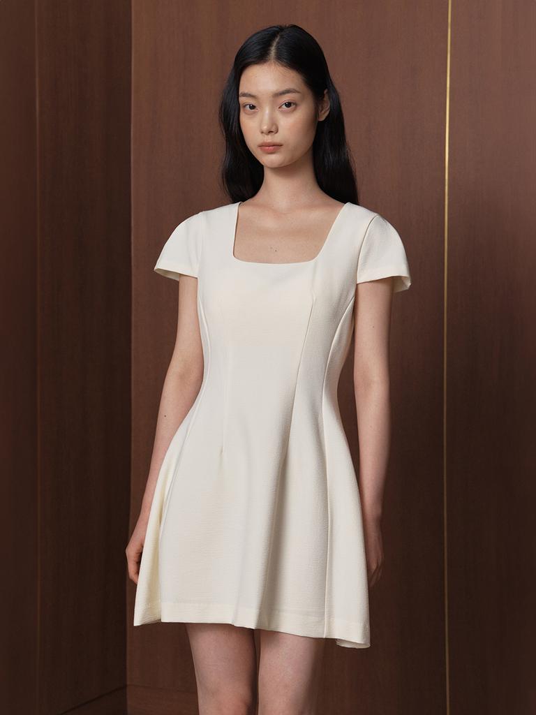 Ganiesong Square Neck Waltz Mini Dress_Ivory
