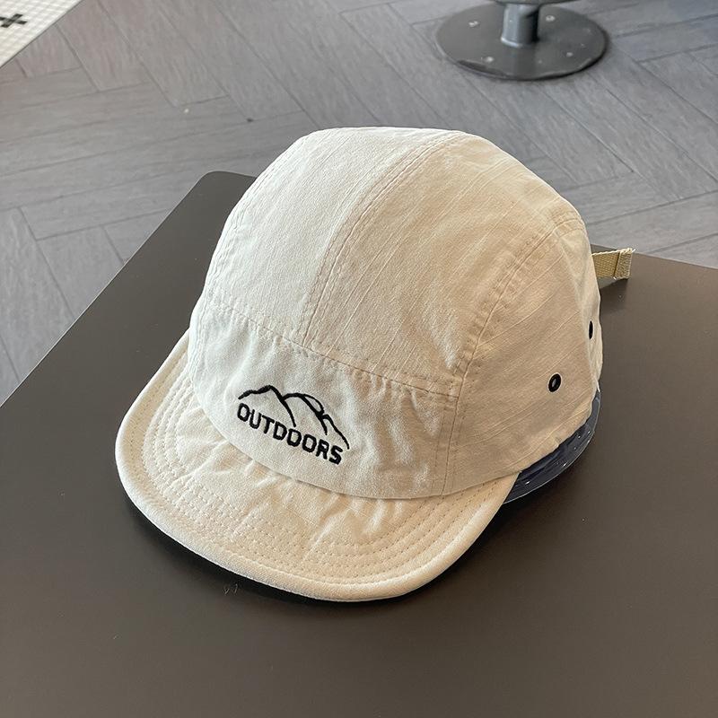 New Short Brim Baseball Cap For Men Women Soft Brim Sunscreen Outdoor Peaked Hat Unisex Letters Embroidery Adjustable Visors Hat