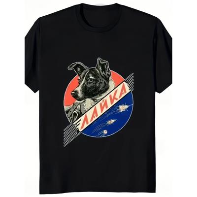 T-shirt Commémoratif Homme Rétro Chien Spatial Soviétique Laïka | Présentant le Design du Lancement de Spoutnik 1 et de Laïka en 1957, Manches Courtes, Col Rond, Élasticité Moyenne