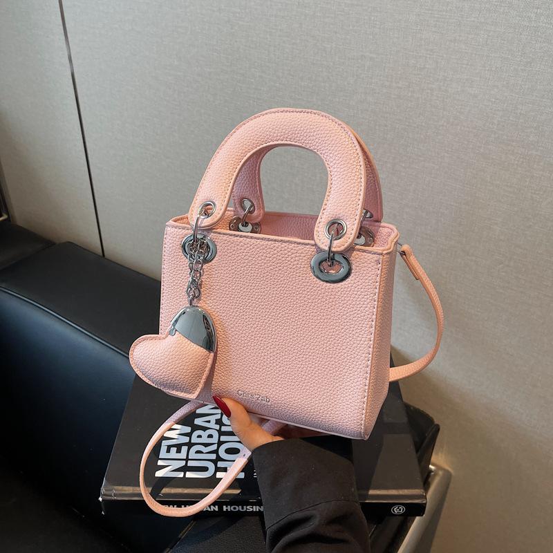 Premium silberne kleine Tasche Damen neue Mode tragbare Prinzessin Diana Tasche Schulter Messenger Bag