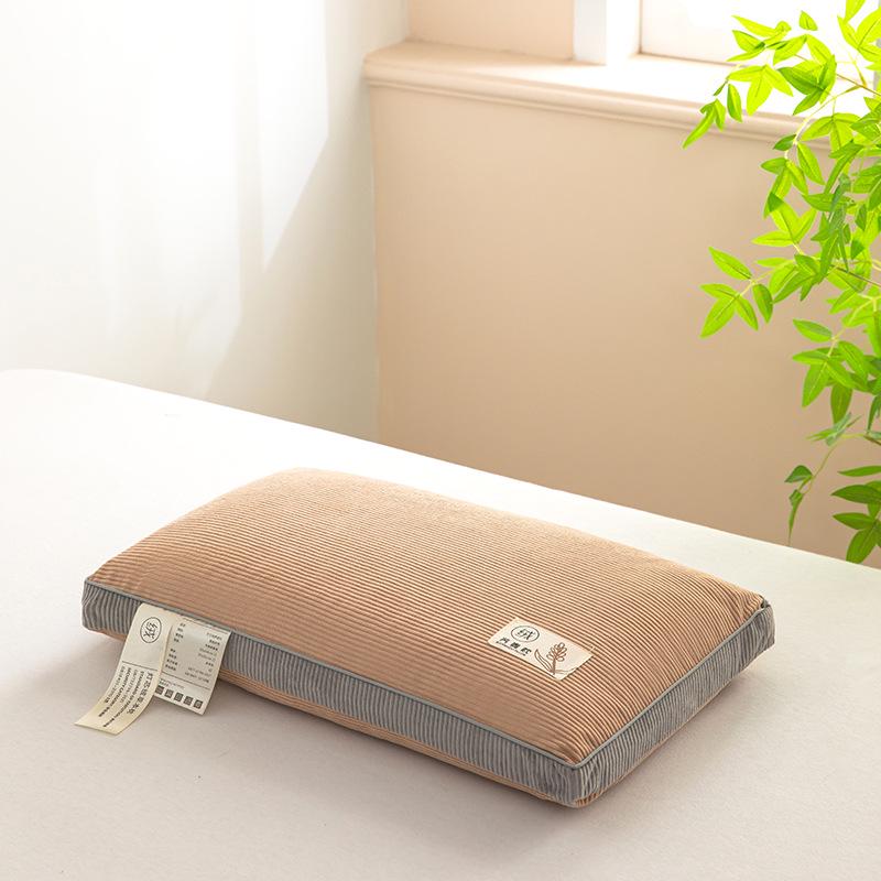 Orthopedic Buckwheat Pillow for Neck Support, Cervical Spine Relief - Adult Firm Pillow with Complete Shell and Pillowcase, Suitable for Dorm Use.