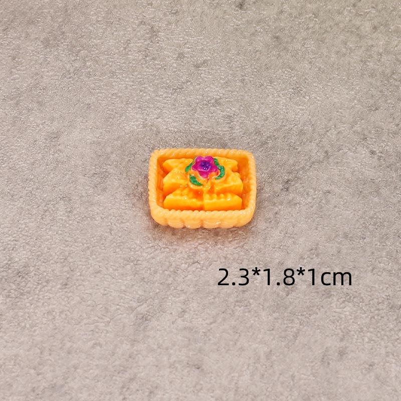 Miniature Resin Breakfast Pastries: Toy Bread & Buns Jewelry Accessories