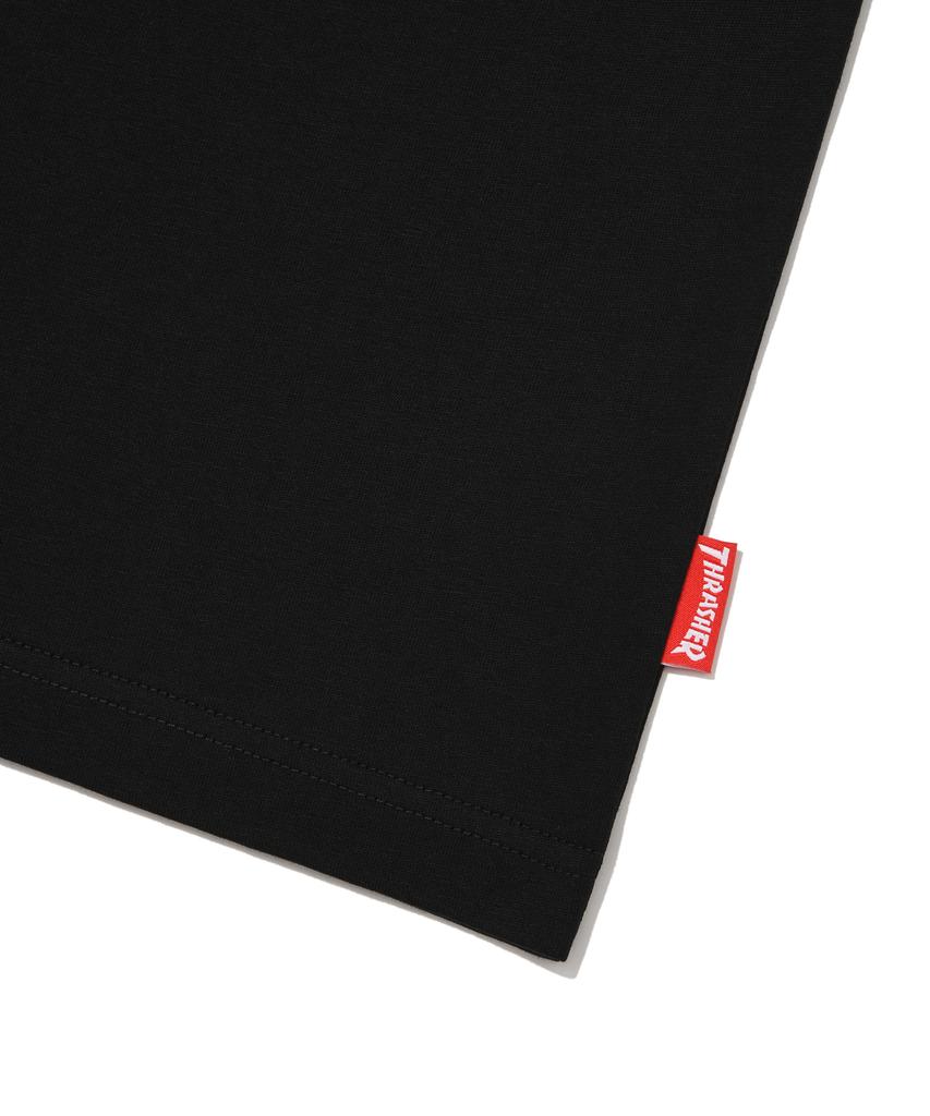 Treasure Burning Car Short Sleeve T-Shirt Black