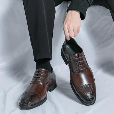 Mode Klassische Marke Herren Leder Freizeitschuhe Schnürschuhe Dickbesohlte Brogue Schuhe Büro Business Formelle Schuhe für Herren Retro Braun