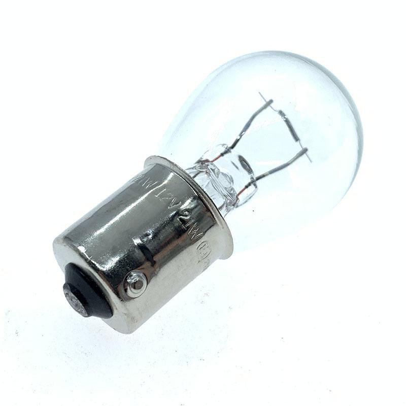 

XFM500020 Rear Turn Signal Bulb Holder for Land Rover Discovery 1996-2006