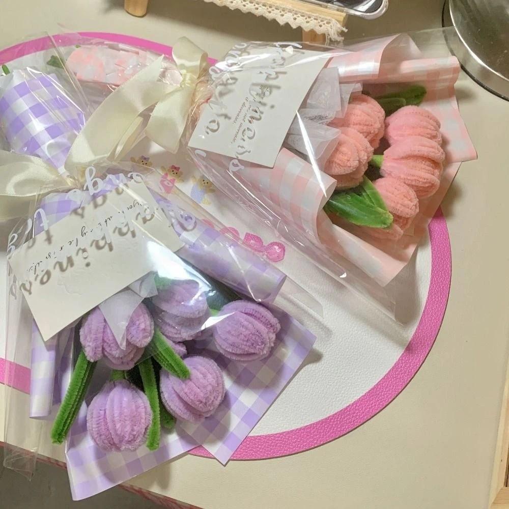 Bouquet di Tulipani Artificiali Finiti a Mano Fiori Artificiali in Filo di Ferro Colorato Fiore Intrecciato su Stelo Intrecciato