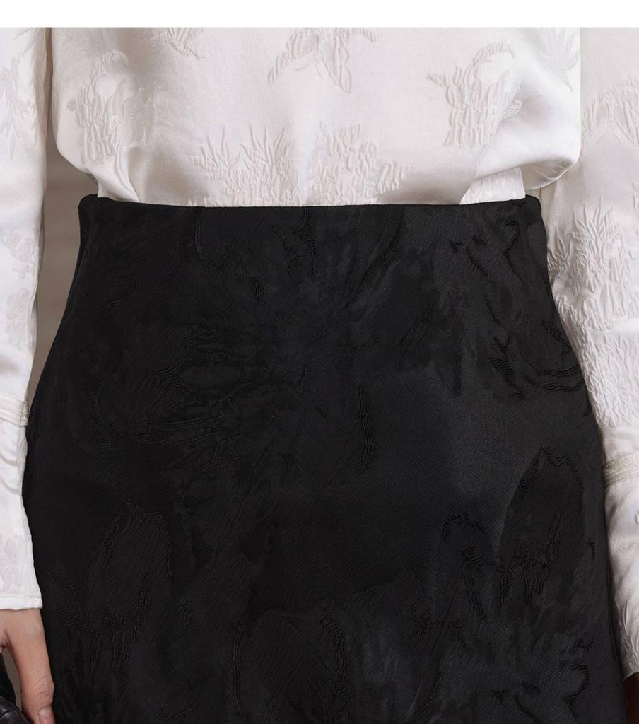 Women's Mid-Length Jacquard Silk Skirt - New Chinese Style for Autumn/Winter