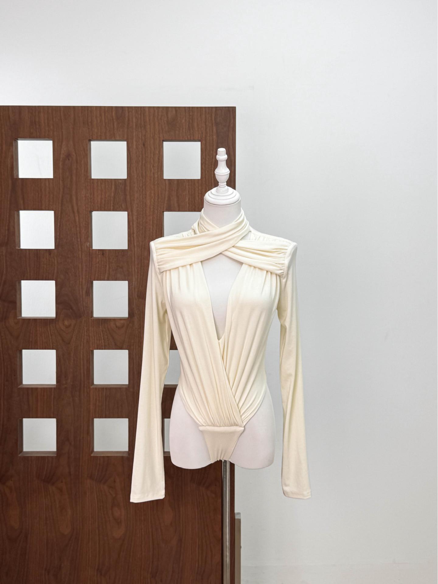 Spicy Girl Elegant V-Neck Slimming Long-Sleeve Halter Jumpsuit Small абрикосовый