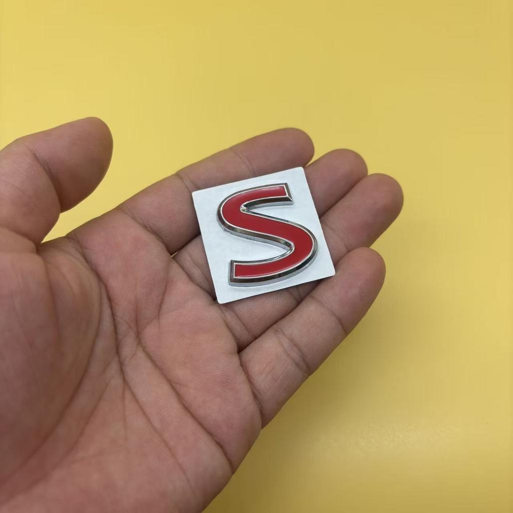 Metal S Logo, Rear Trunk Emblem Badge Car Sticker for IPL Q50 Q50S Q50L G37 Q30 Q70 G25 QX70 FX35 FX37
