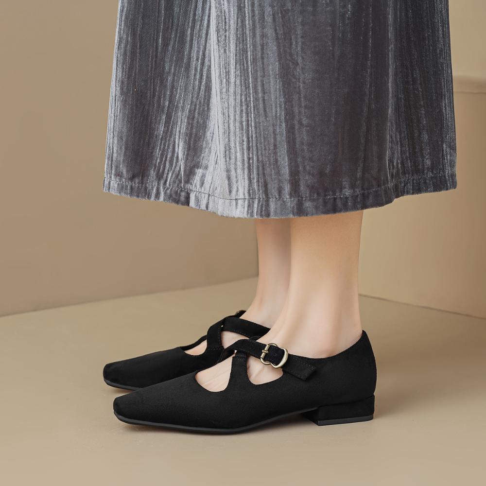 Fashion Sharp Pointed Pumps Women's Thick Heel Velvet Material Cross Buckle Strap Flats Retro Shallow Mouth Mary Jane Shoes Women