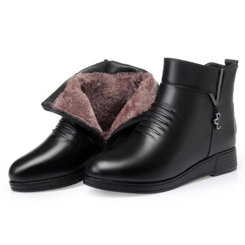 Fashion Winter Mothers Shoes Wedges Boots Women Large Size Non-slip Women's Snow Boots Genuine Leather Warm Women's Ankle Boots