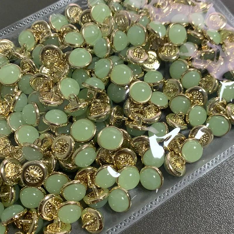 10 teile/los Schöne Jewel Tasten Edelstein Glanz 10mm Runde Kleine Schaft Tasten Bluse Rock Nähen Zubehör