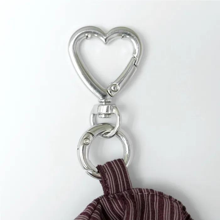 Page Keyring Pin-Tuck Scrunchie (burgundy)