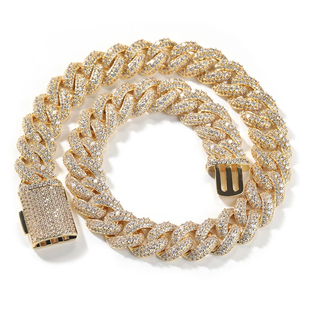 Hip-hop Bracelet Niche High-end Men's Box Buckle Copper Inlaid Zircon Silver 18mm Cuban Chain Bracelet.