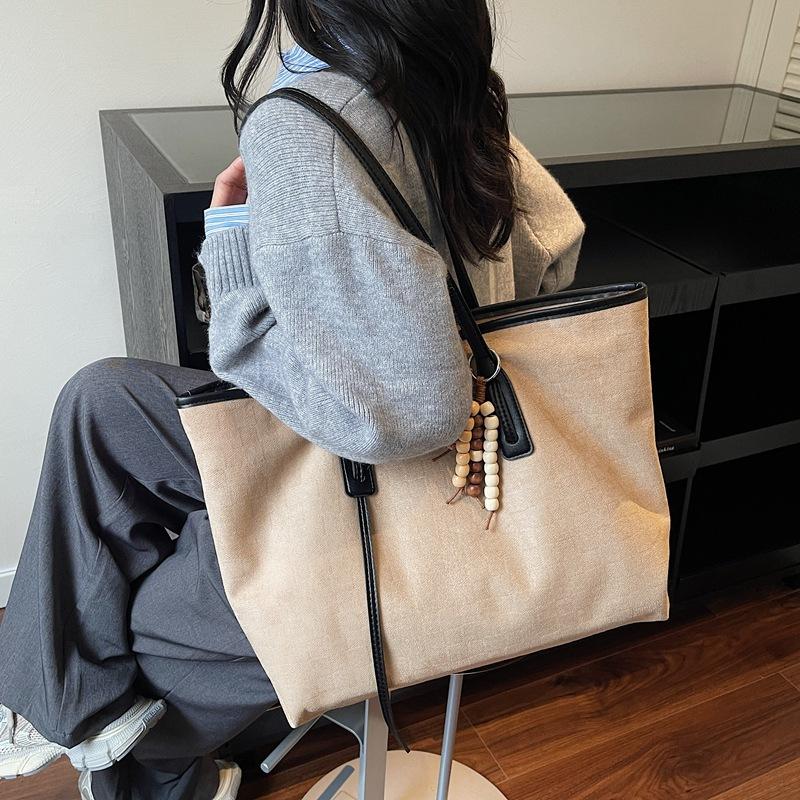 Tote Bag Women's Large Capacity 2025 New Autumn and Winter Versatile Matte Retro Shoulder Bag Suede Work Commuter Bag