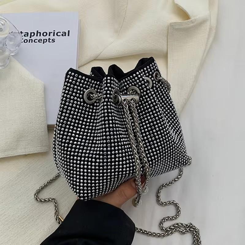 Fashion Women Bling Diamonds Handbag Large Capacity PU Leather Big Totes Designer Female Chain Shoulder Bags Shopping Bags