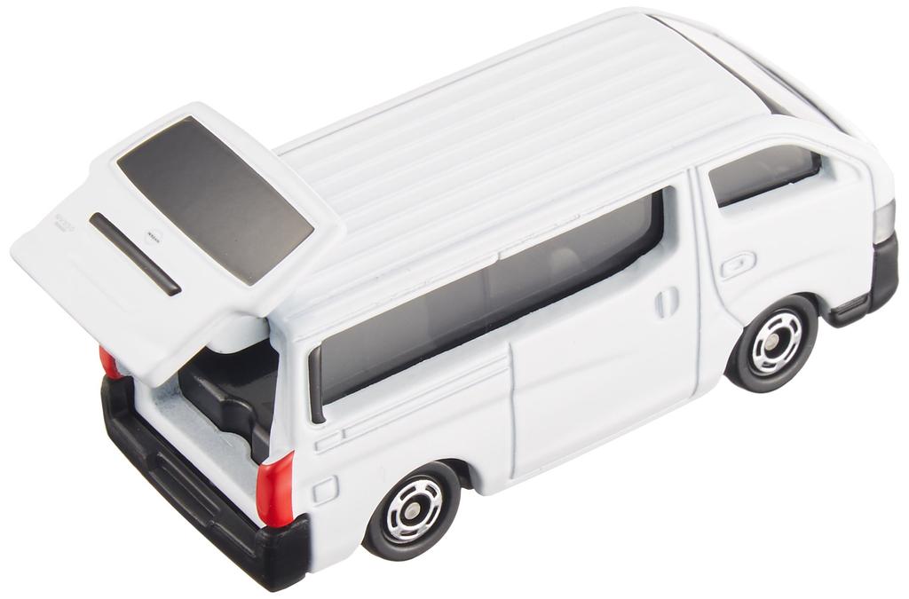 Tomica Nissan NV350 Caravan No.105 (Box)