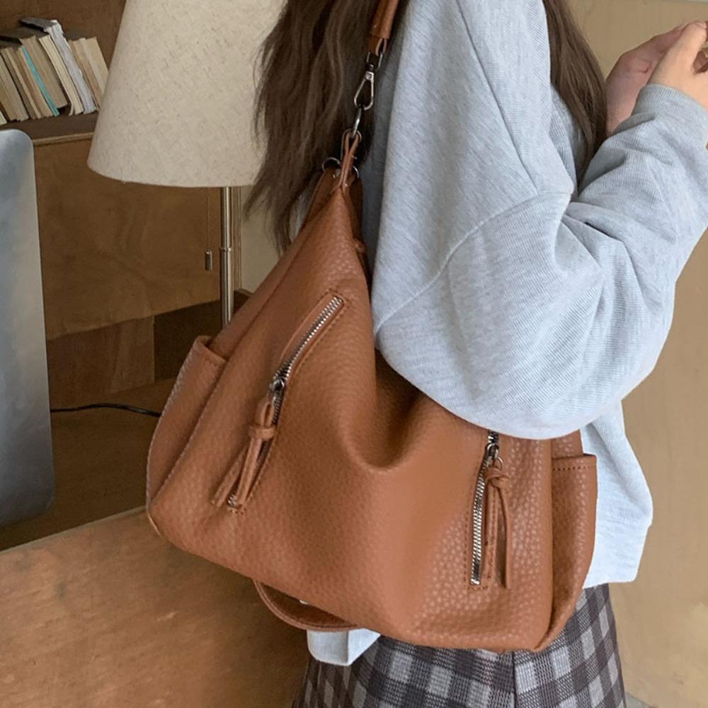 

Soft Leather Retro Shoulder Bag Large Capacity Crossbody Bag Simple Vintage Hobo Bag Shopping коричневый
