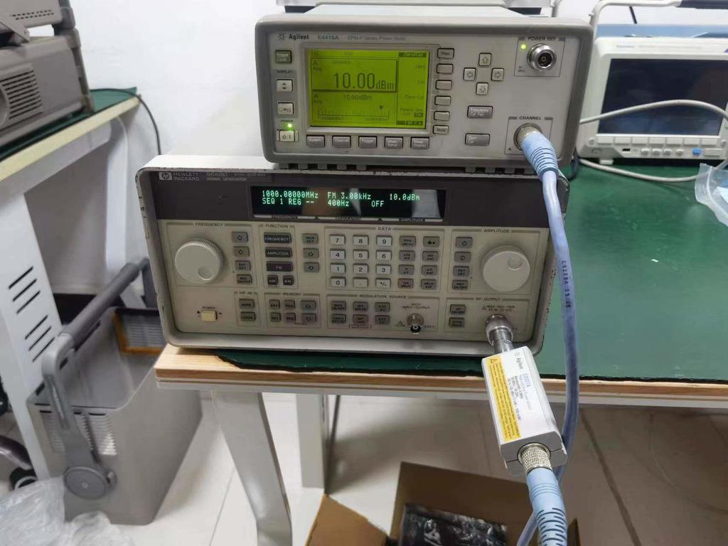 Keysight Agilent E9327A Power Probe Compatible with E9323A, E9300A, E8481A, E9304A