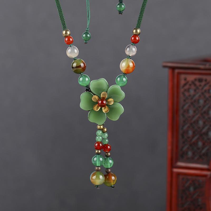 

GemChic Women s New Vintage Marble Flower Pendant Necklace Cool Versatile Chain Fashion Birthday Christmas Jewelry Gift зелёный